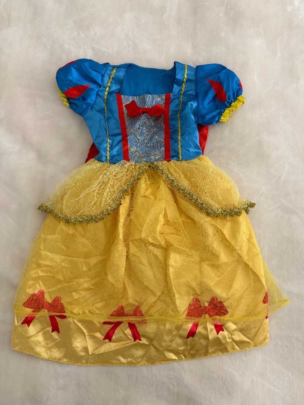 Girls Snow White Princess Costume Dress Small 4-6 Halloween Removable Cape